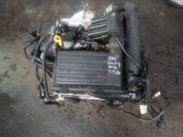 MOTEUR VW 1.4 TSI ESSENCE - Vue 1